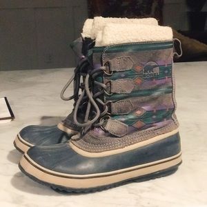 Sorel Anthropologie Rare Patterned Boots